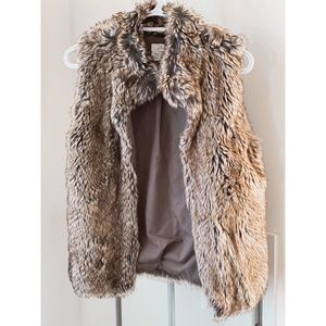 Zara Girls faux fur vest